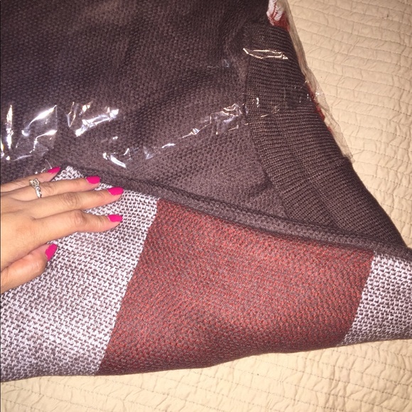 Turtleneck Shrugs - Picture 5 of 5